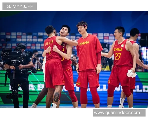男篮表现出色，成功晋级明年世界杯预选赛：重燃篮球梦想的巅峰时刻